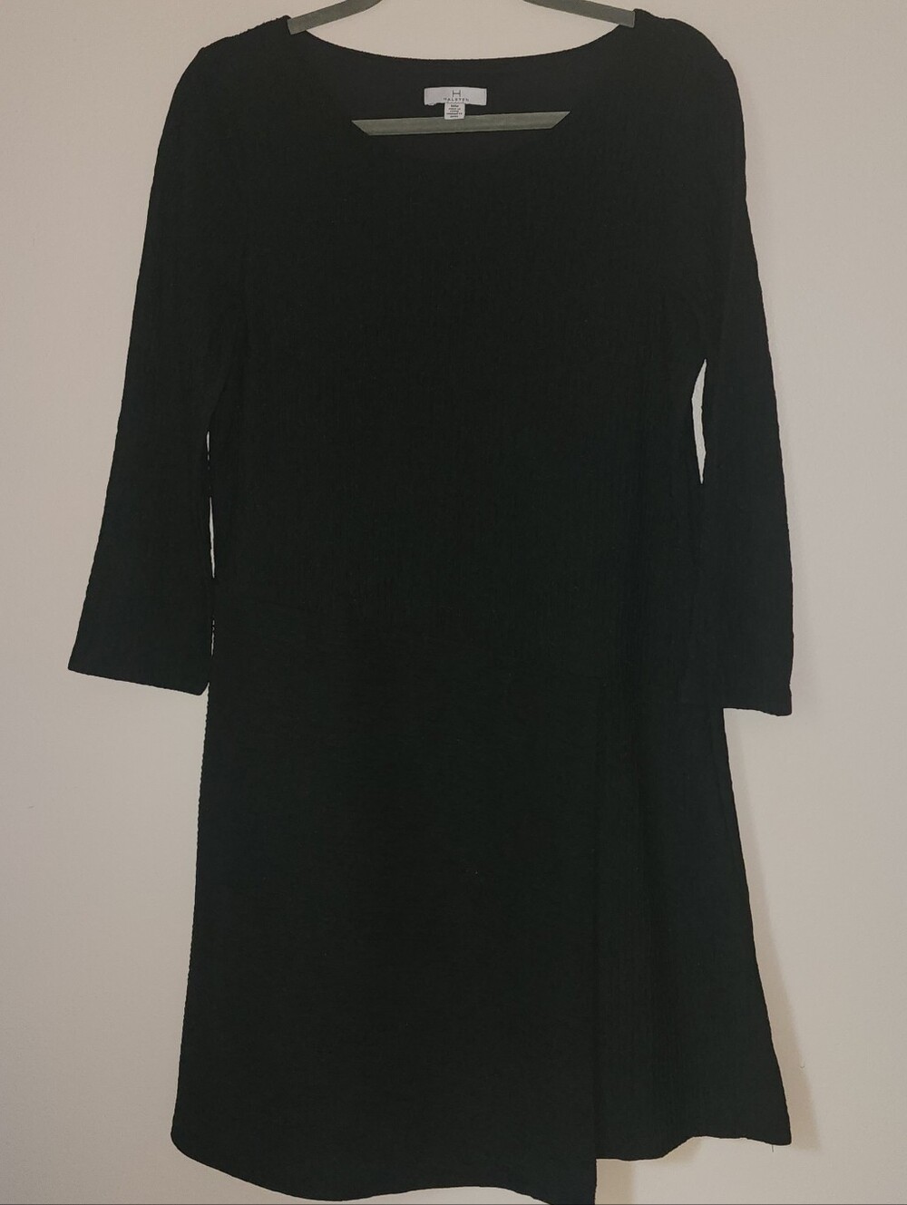 Women's Black Scoop Neck Dress